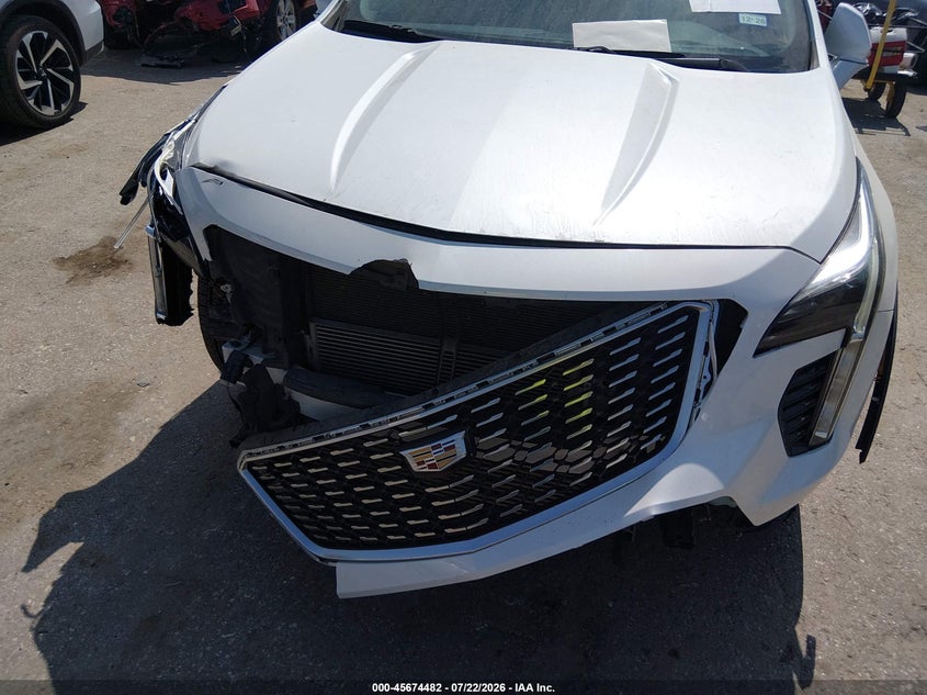 2019 CADILLAC XT4 auction photo 6