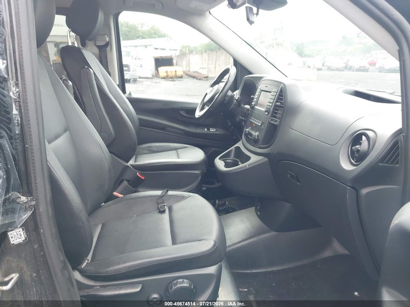 2019 MERCEDES-BENZ METRIS auction photo 5