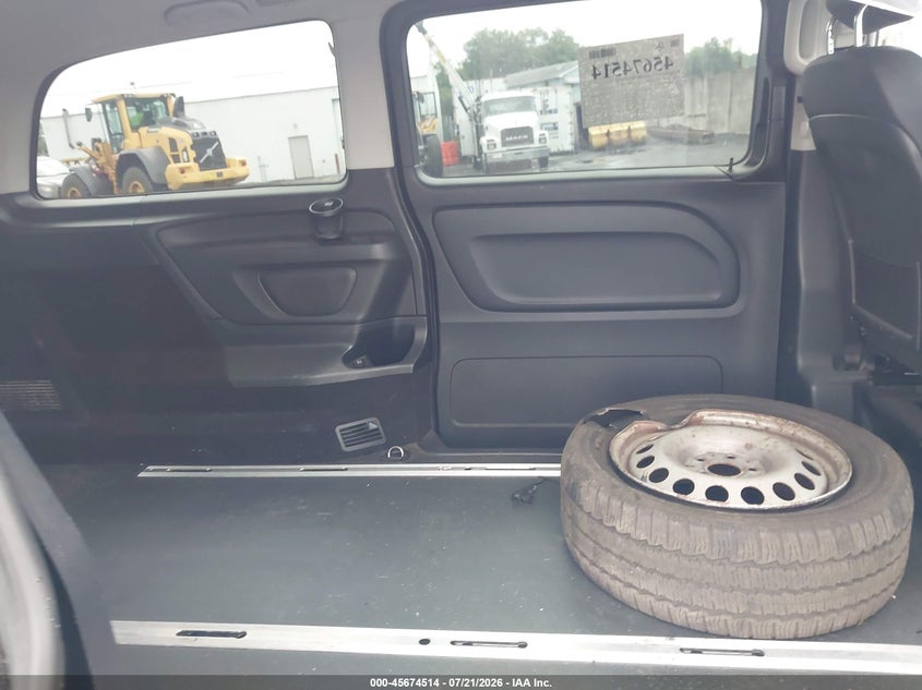 2019 MERCEDES-BENZ METRIS auction photo 8