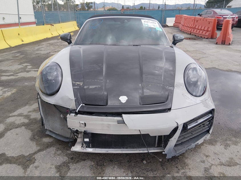 PORSCHE 911 - zdjęcie 12