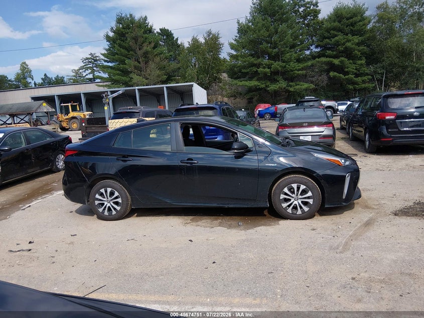 TOYOTA PRIUS - zdjęcie 13