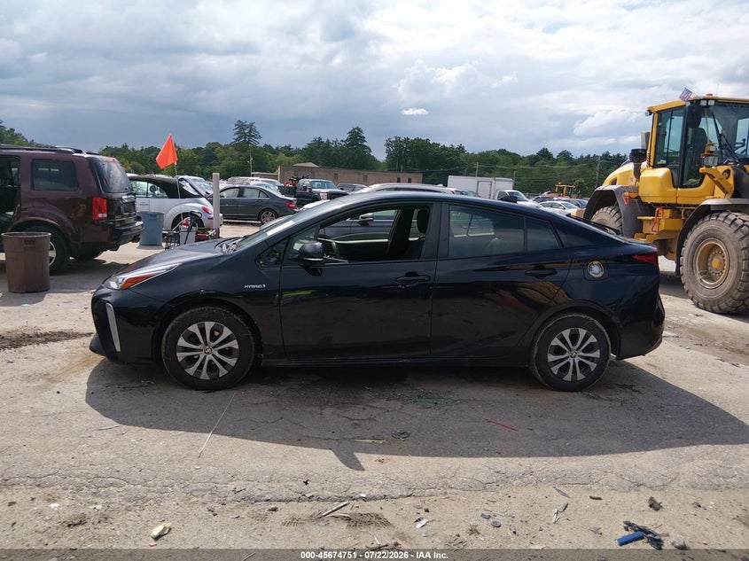TOYOTA PRIUS - zdjęcie 14
