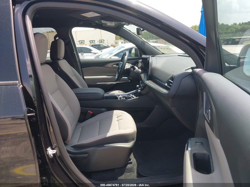 2026 CHEVROLET TRAVERSE auction photo 5