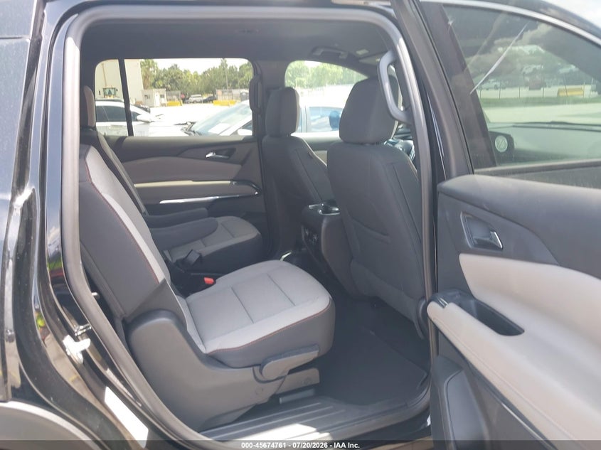 2026 CHEVROLET TRAVERSE auction photo 8