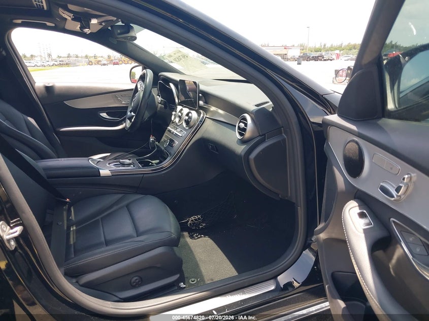 MERCEDES-BENZ C 300 2020 VIN 55SWF8DB0LU323228