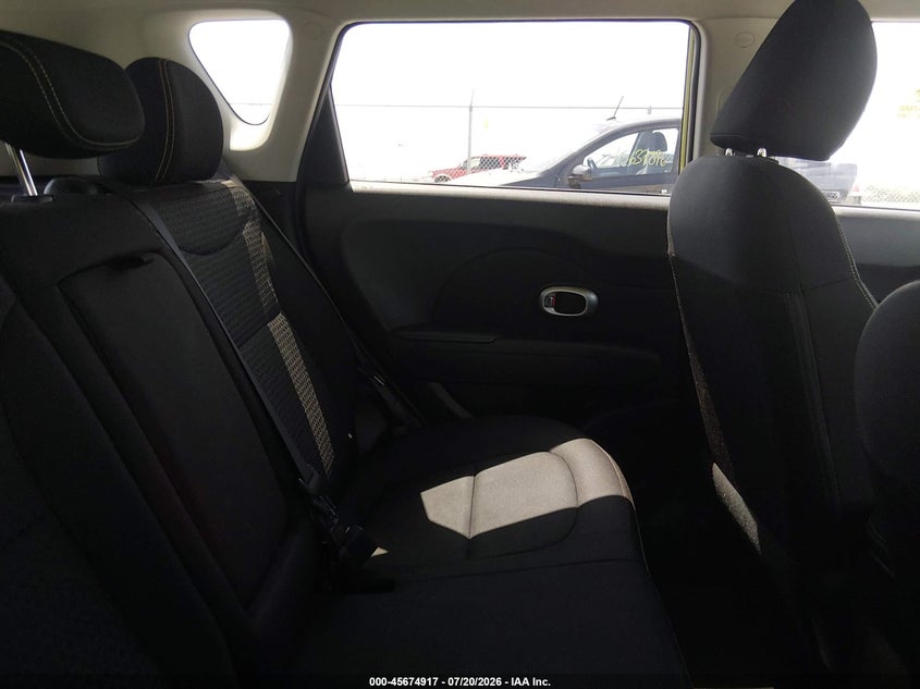2015 Kia Soul + VIN: KNDJP3A53F7758197 Lot: 45674917