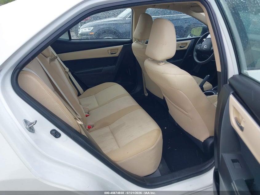 2018 Toyota Corolla Le VIN: 5YFBURHE8JP746852 Lot: 45674938