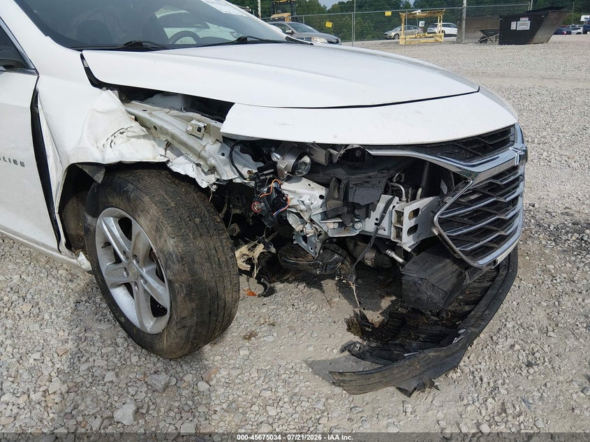 2020 CHEVROLET MALIBU auction photo 6