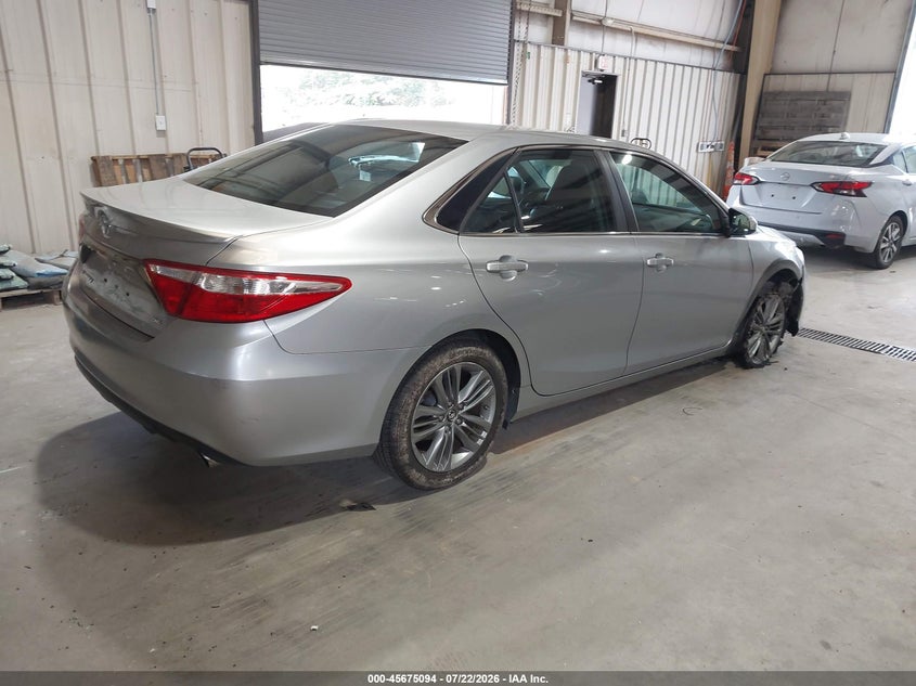 TOYOTA CAMRY - zdjęcie 4