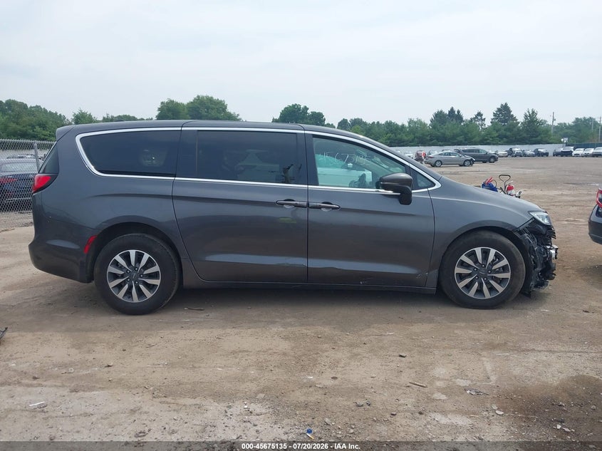 2023 Chrysler Pacifica Hybrid Touring L VIN: 2C4RC1L75PR541591 Lot: 45675135