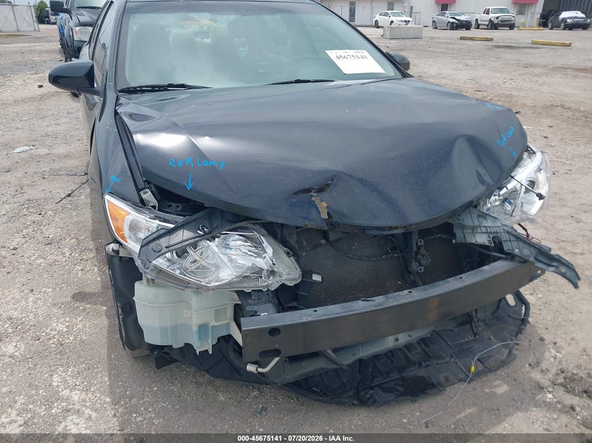 2012 TOYOTA CAMRY auction photo 6