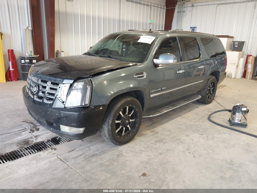 Vin: 1gyukhefxar243796, lot: 46173742, cadillac escalade esv luxury 20102