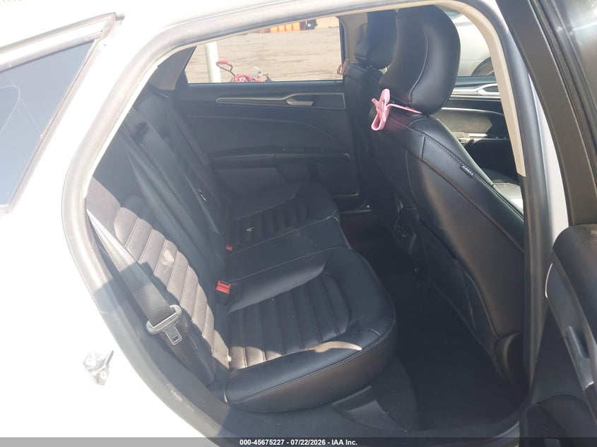 2019 FORD FUSION HYBRID auction photo 8