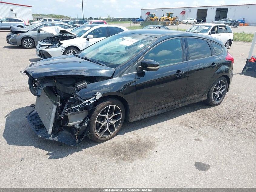 2015 Ford Focus Se VIN: 1FADP3K29FL254039 Lot: 45675234