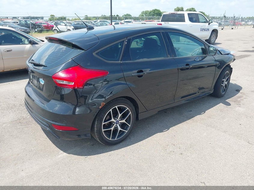 2015 Ford Focus Se VIN: 1FADP3K29FL254039 Lot: 45675234