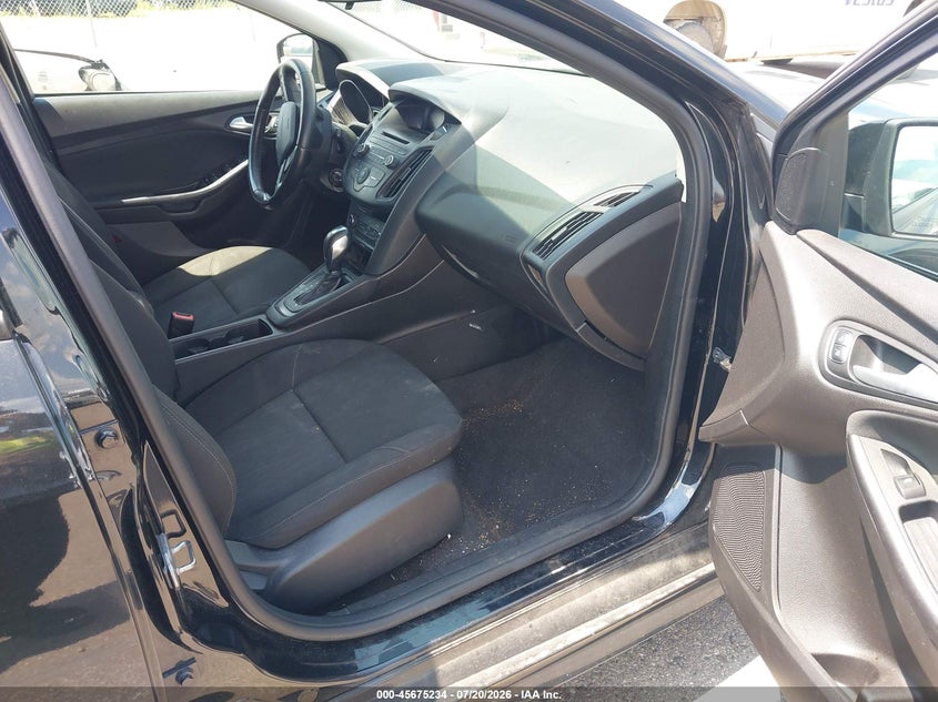 2015 Ford Focus Se VIN: 1FADP3K29FL254039 Lot: 45675234