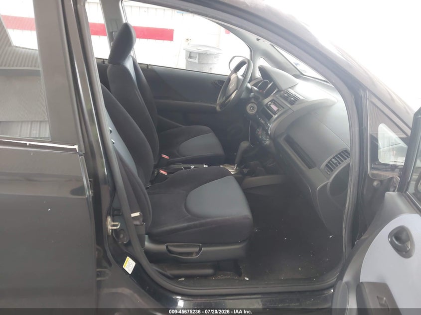 2008 Honda Fit VIN: JHMGD38458S044229 Lot: 45675236