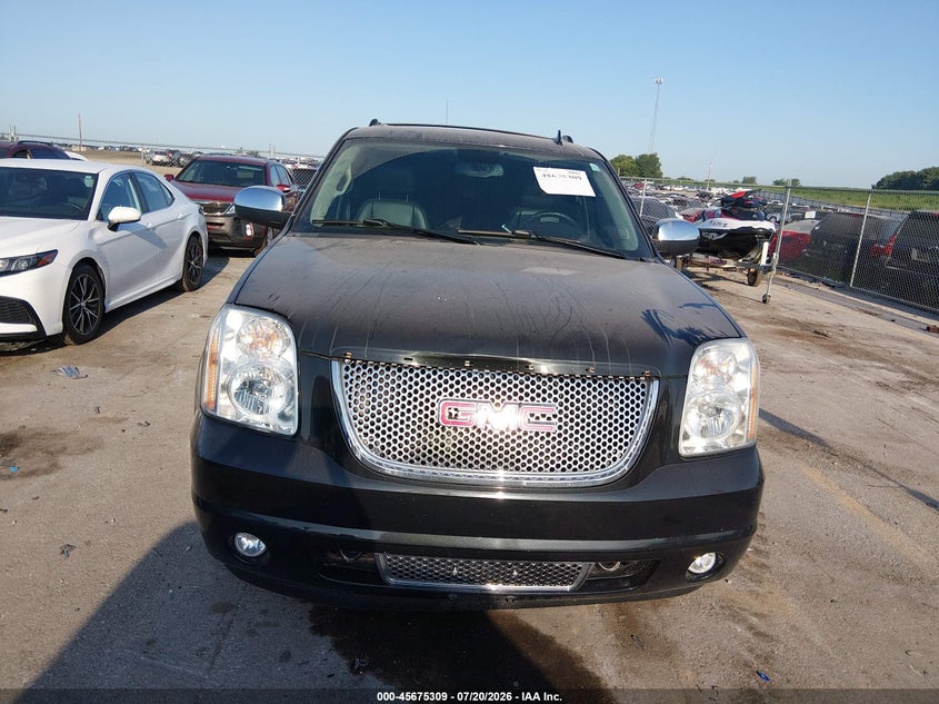 2013 GMC Yukon Xl 1500 Denali VIN: 1GKS2MEF4DR302193 Lot: 45675309