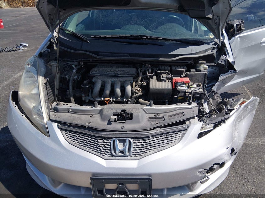 2011 Honda Fit Sport VIN: JHMGE8H52BS003518 Lot: 45675352