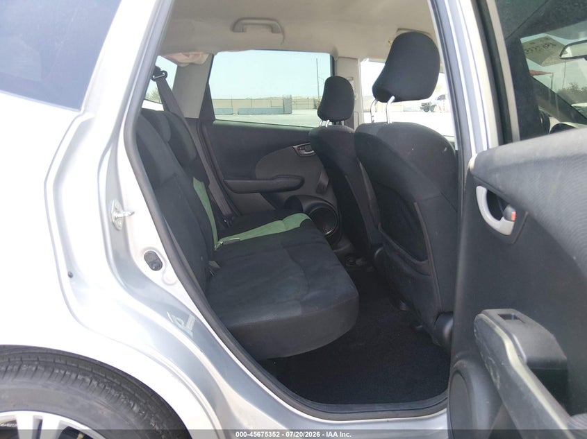 2011 Honda Fit Sport VIN: JHMGE8H52BS003518 Lot: 45675352