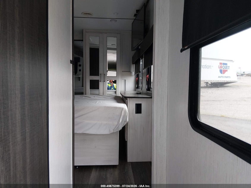 2022 HEARTLAND RV BIG HORN auction photo 8