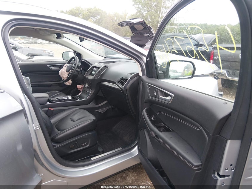 2020 FORD EDGE auction photo 5