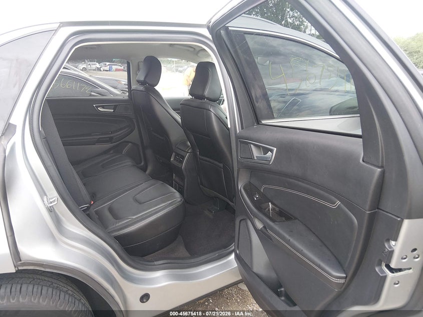 2020 FORD EDGE auction photo 8