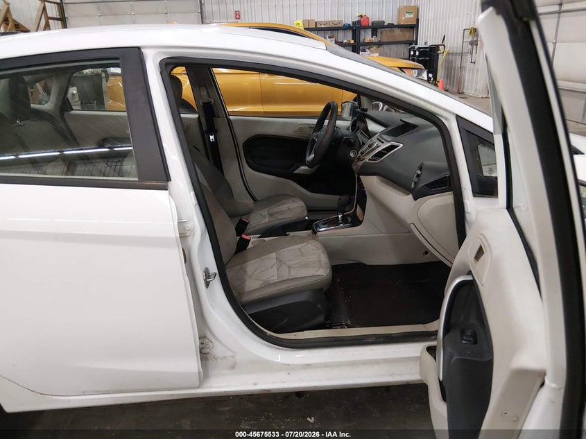 2012 FORD FIESTA auction photo 5