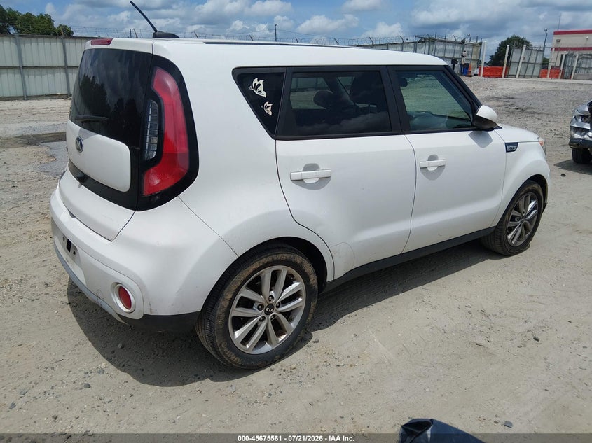 2017 Kia Soul + VIN: KNDJP3A56H7412812 Lot: 45675561