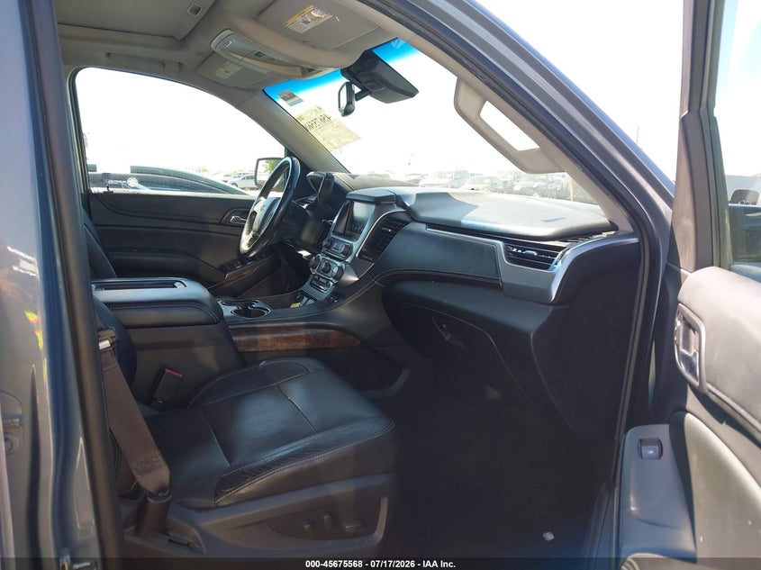 2016 CHEVROLET SUBURBAN auction photo 5