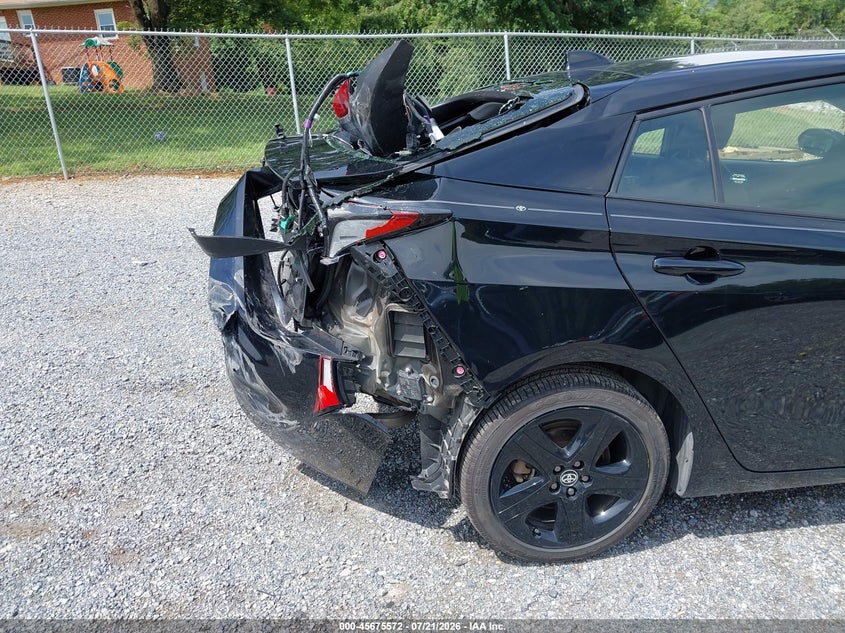 2022 TOYOTA PRIUS auction photo 6