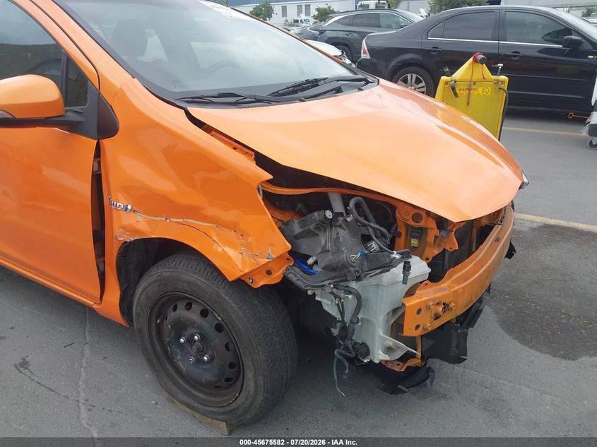 2015 Toyota Prius C Three VIN: JTDKDTB36F1106834 Lot: 45675582