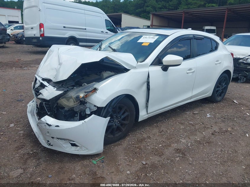2016 MAZDA MAZDA3 auction photo 2