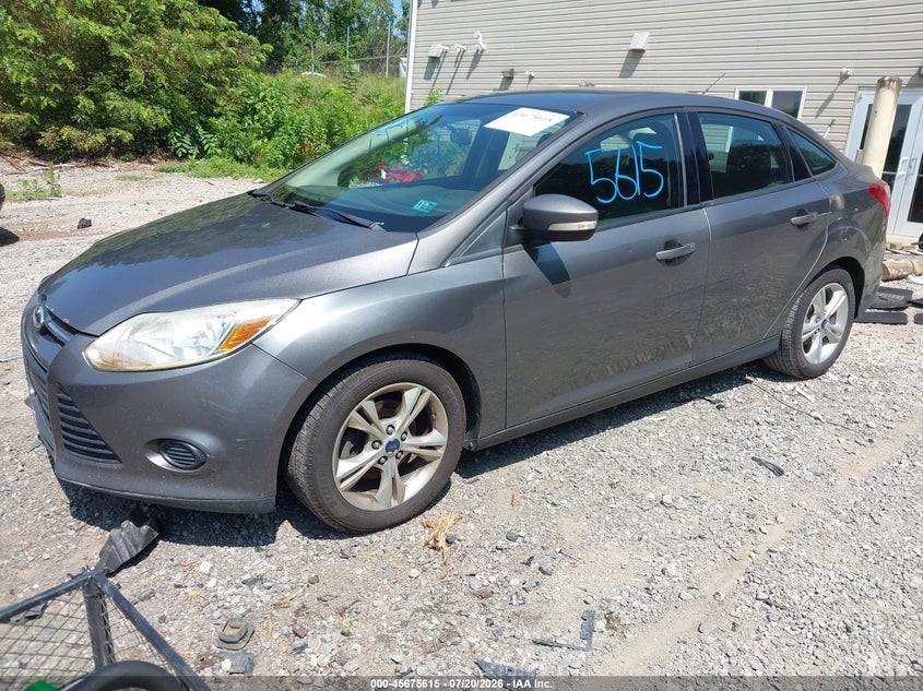 Vin: 1fadp3f20dl348835, lot: 46174215, ford focus se 20132
