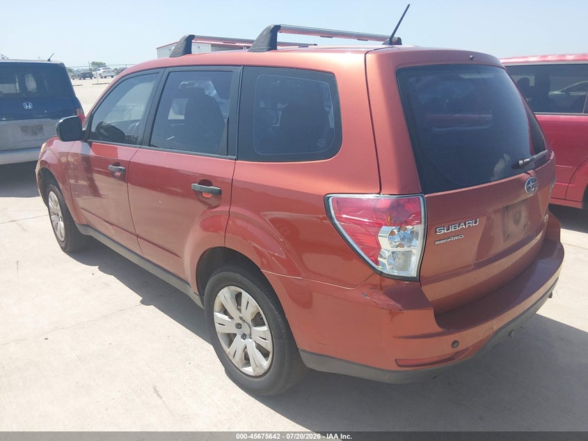 2010 Subaru Forester 2.5X VIN: JF2SH6AC0AH724028 Lot: 45675642