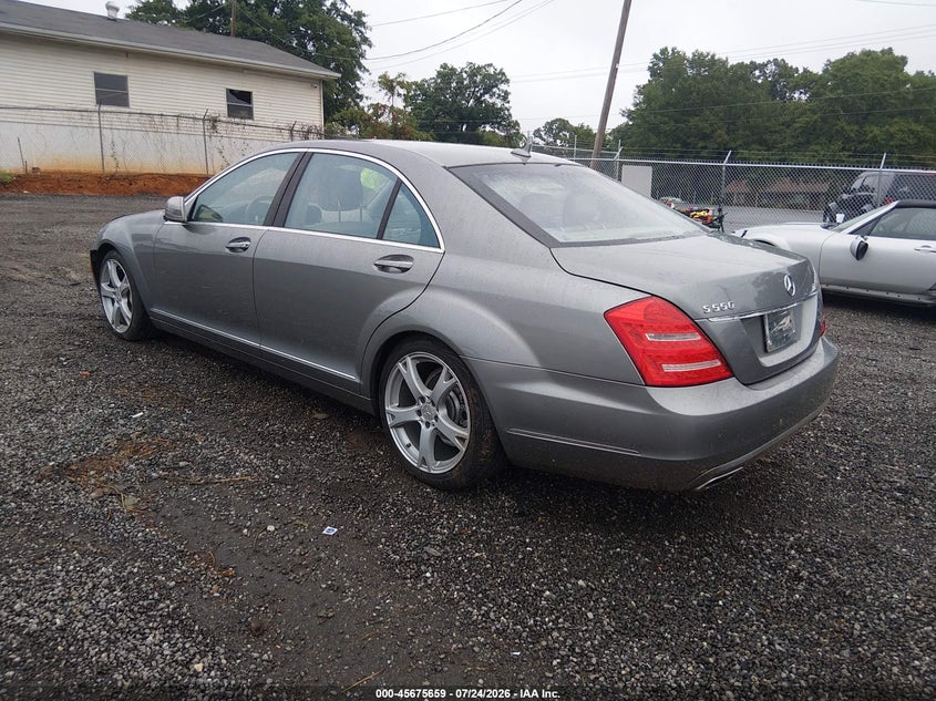2011 MERCEDES-BENZ S 550 auction photo 3