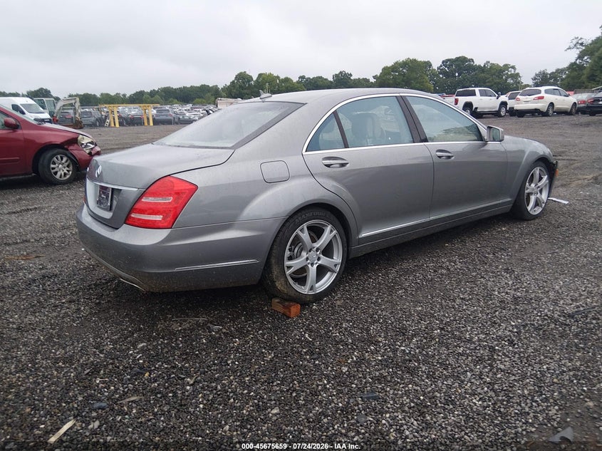 2011 MERCEDES-BENZ S 550 auction photo 4