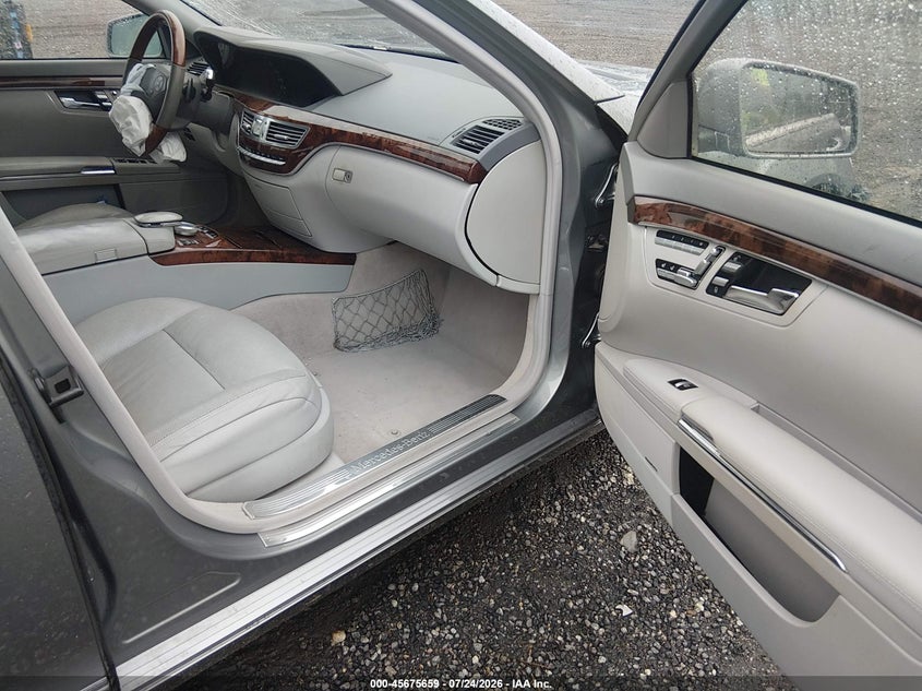 2011 MERCEDES-BENZ S 550 auction photo 5