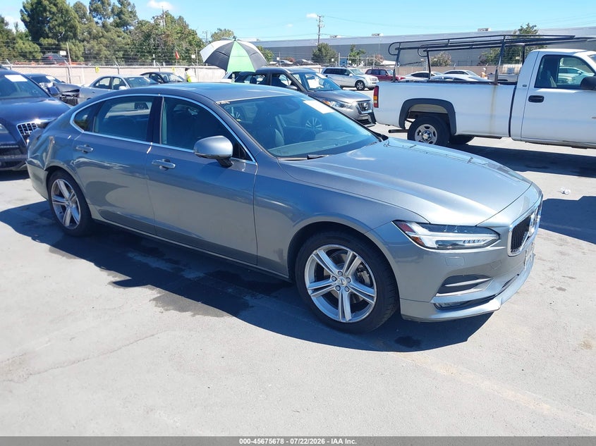 2018 Volvo S90