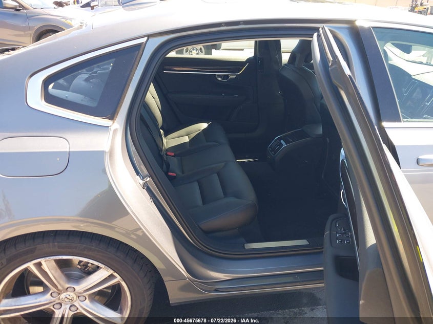 2018 VOLVO S90 auction photo 8
