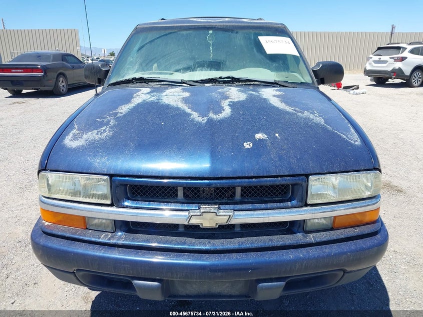 2002 CHEVROLET BLAZER auction photo 6