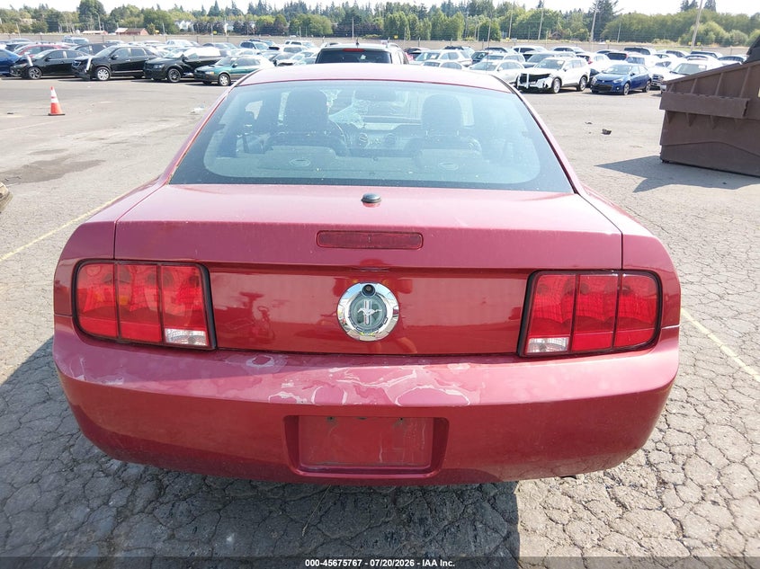 2007 Ford Mustang V6 Deluxe/V6 Premium VIN: 1ZVHT80N275278526 Lot: 45675767