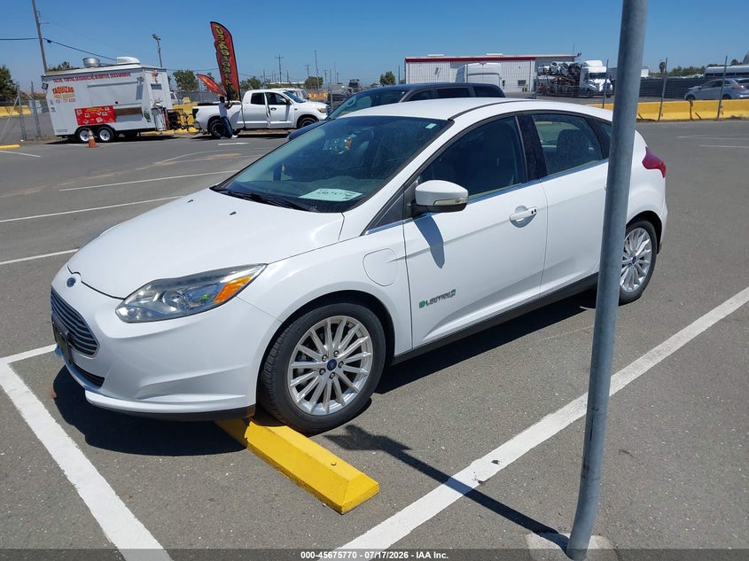 Vin: 1fadp3r45jl296126, lot: 46174370, ford focus electric 20182