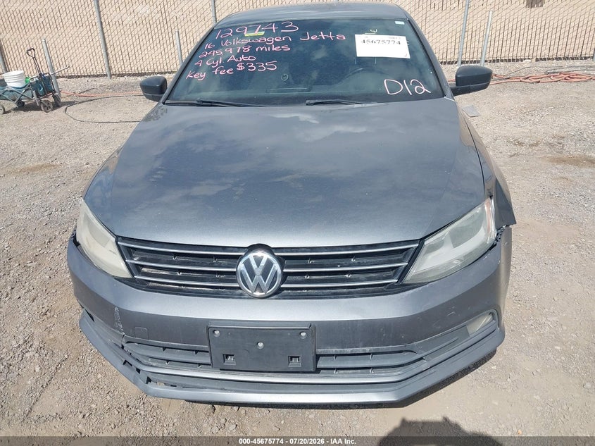 2016 VOLKSWAGEN JETTA auction photo 6