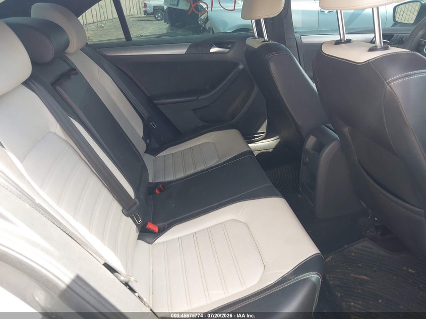 2016 VOLKSWAGEN JETTA auction photo 8