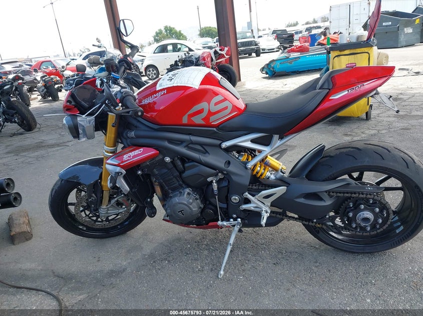TRIUMPH SPEED TRIPLE 2024
