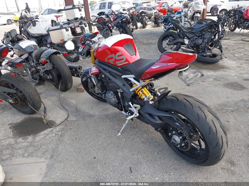 TRIUMPH SPEED TRIPLE 2024