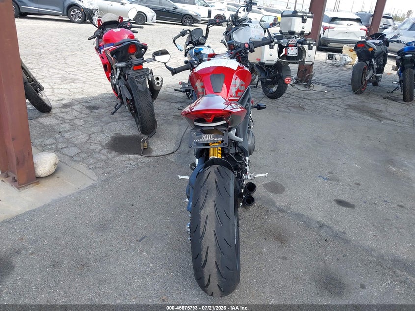 2024 TRIUMPH MOTORCYCLE SPEED TRIPLE auction photo 6