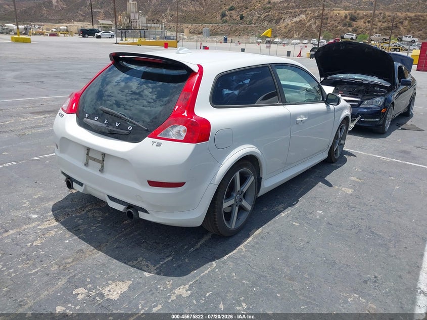 2013 VOLVO C30 auction photo 4