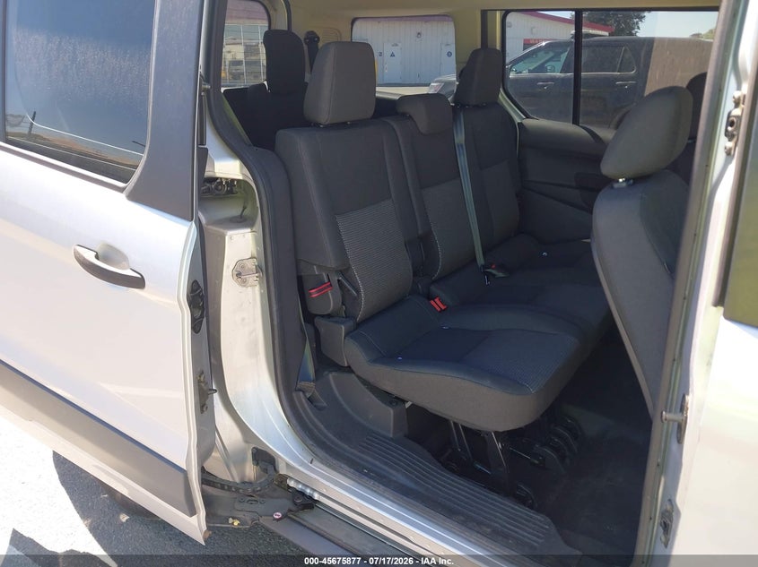 2017 FORD TRANSIT CONNECT auction photo 8